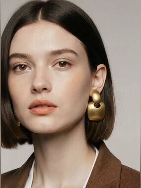 Vintage Clara Studio designer earrings